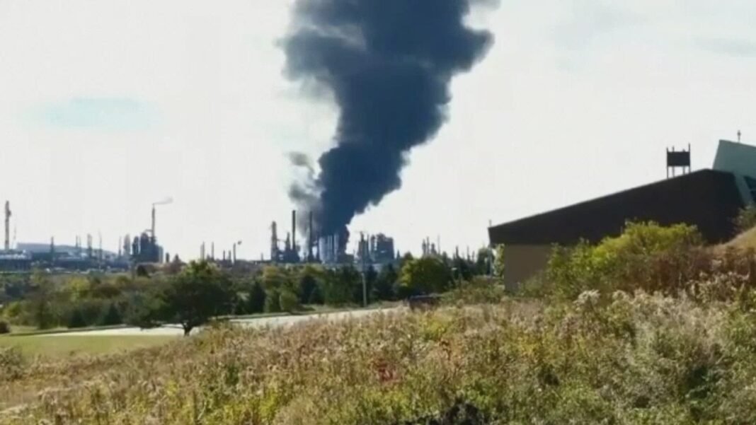 ل تێکساس پاڵاوگەیەکا نەوتێ تەقی؛ پۆلیس داخوازێ ژ وەلاتیان دکەت ل مالێن خۆ بمینن: